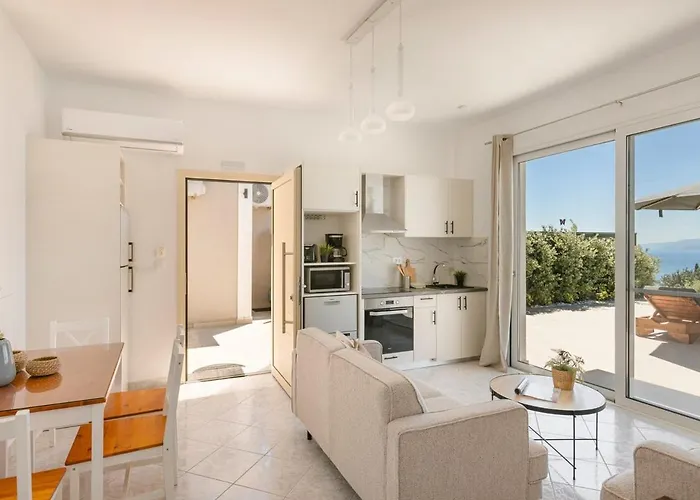 Ionian Dreaming Lourdata (Kefalonia)